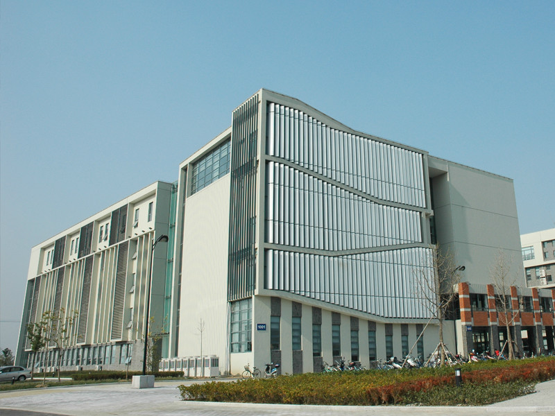 教学楼.jpg